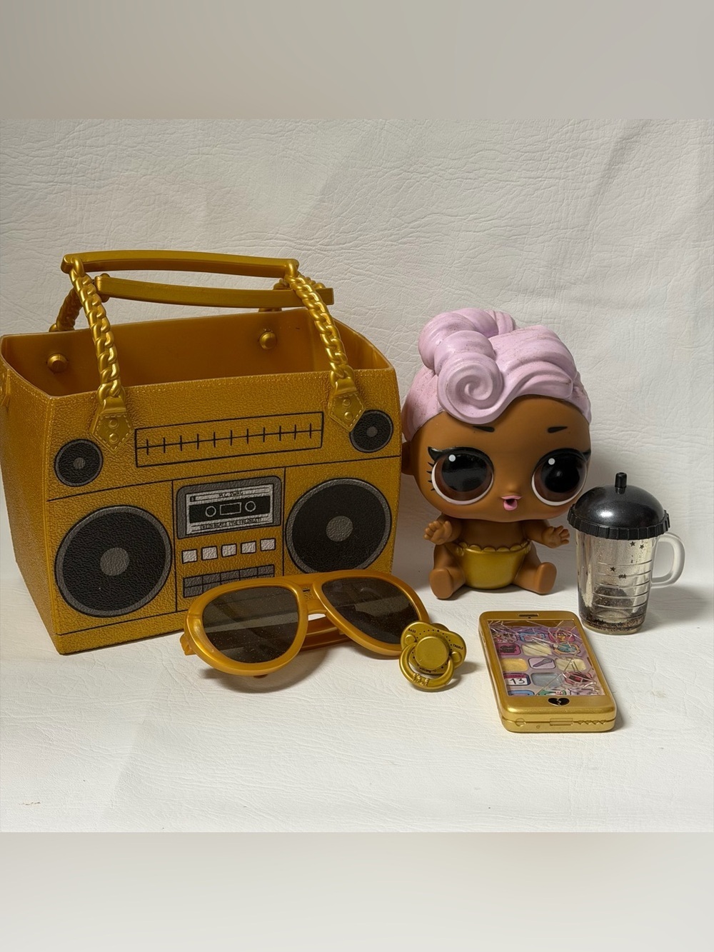 L.O.L. Surprise! Ooh La La Baby Surprise - Lil D.J.w/accessories